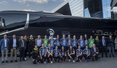 Irizar i6S para el club de balonmano femenino Bera Bera