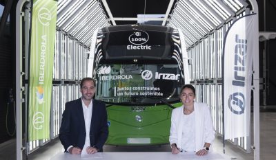 Firma acuerdo Iberdrola e Irizar